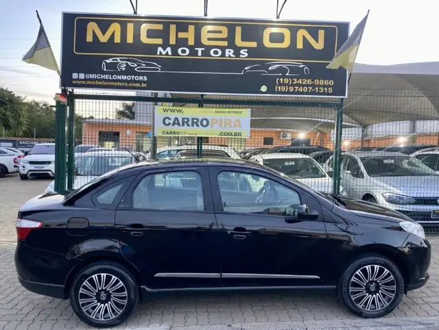 Carro Fiat Grand Siena 2013 Essence 1.6 16V (Flex)