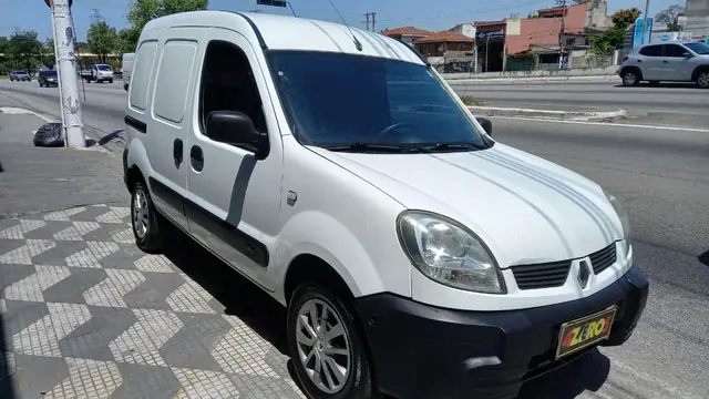 Carro Renault Kangoo Express 2011 1.6 16V Hi-Flex