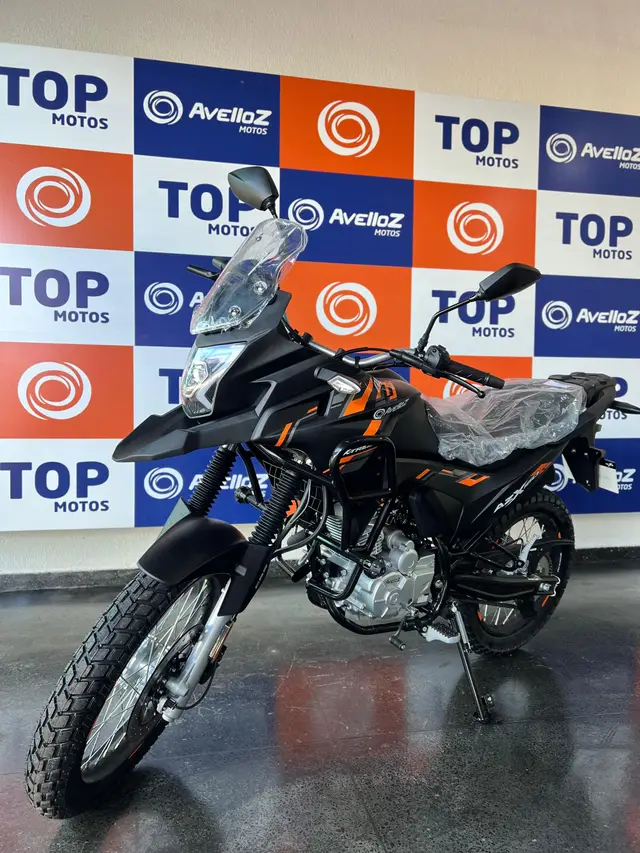 Moto Avelloz AZX 2025 160