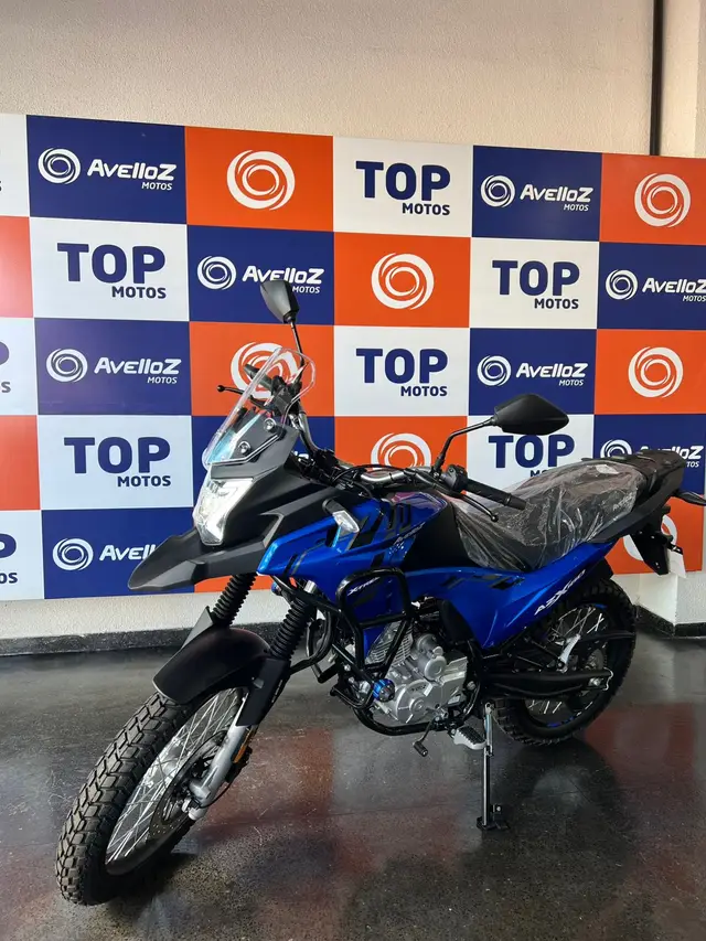 Moto Avelloz AZX 2025 160