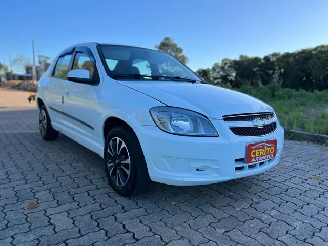 Carro Chevrolet Prisma 2012 Maxx/ LT 1.4 (Flex)