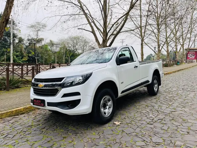 Carro Chevrolet S10 Cabine Simples 2019 S10 2.8 CTDi LS 4WD (Diesel)