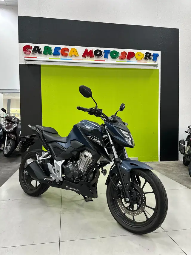 Moto Honda CB 300F Twister 2025 (ABS)