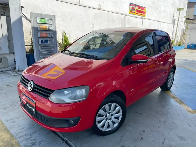 Carro Volkswagen Fox 2013 1.0 VHT (Flex) 2p