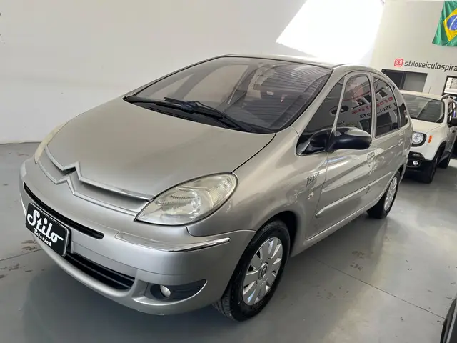 Carro Citroën Xsara Picasso 2010 Exclusive 1.6 16V (flex)
