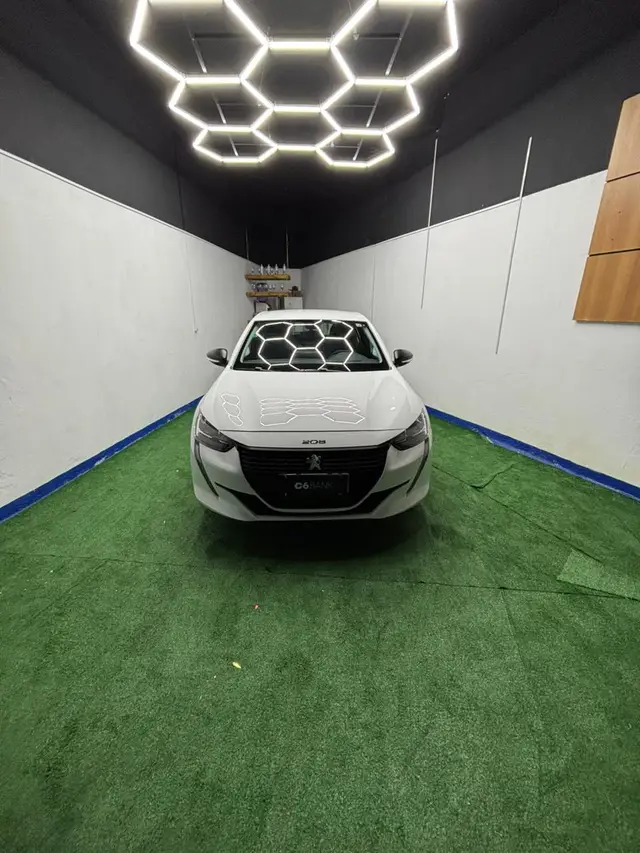 Carro Peugeot 208 2024 Like 1.0