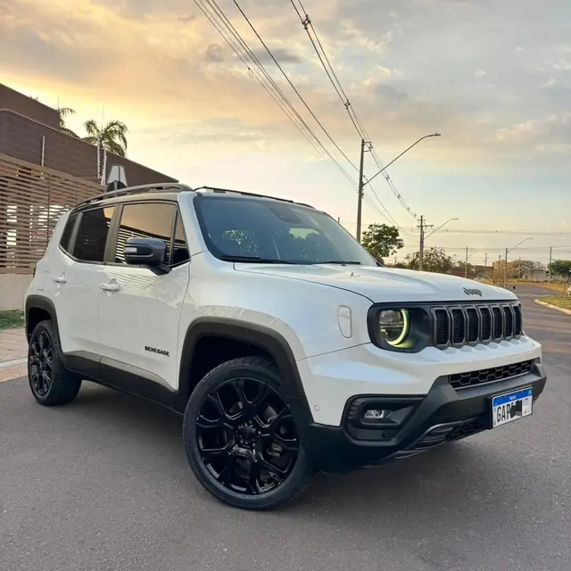 Carro Jeep Renegade 2022 Série S T270 4x4 AT9