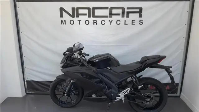 Moto Yamaha YZF R15 2024 ABS