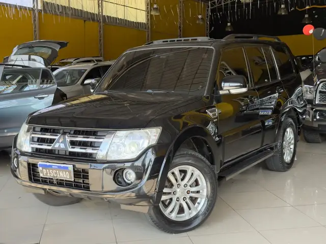 Carro Mitsubishi Pajero Full 2014 3.8 V6 5D HPE 4WD