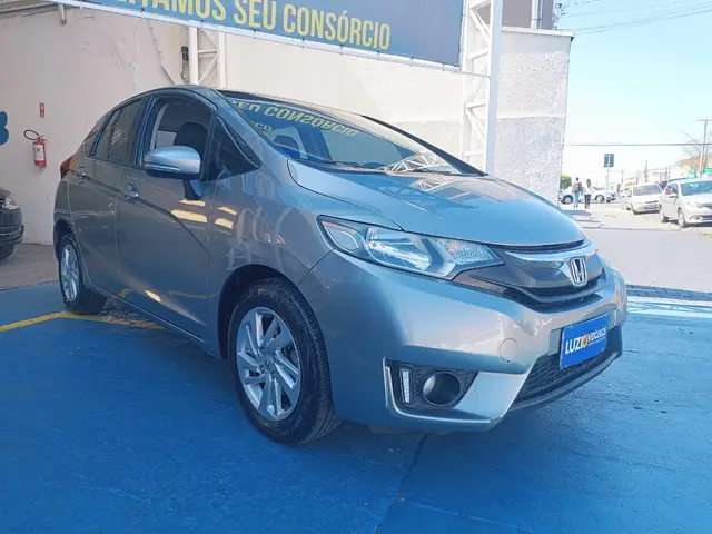 Carro Honda Fit 2016 1.5 16v LX CVT (Flex)