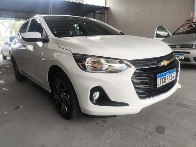 Carro Chevrolet Onix 2025 LT 1.0 Turbo