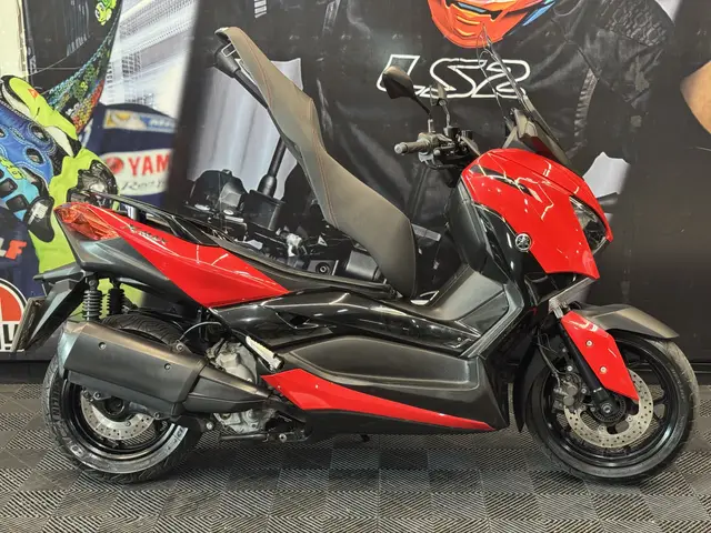 Moto Yamaha XMax 2023 ABS