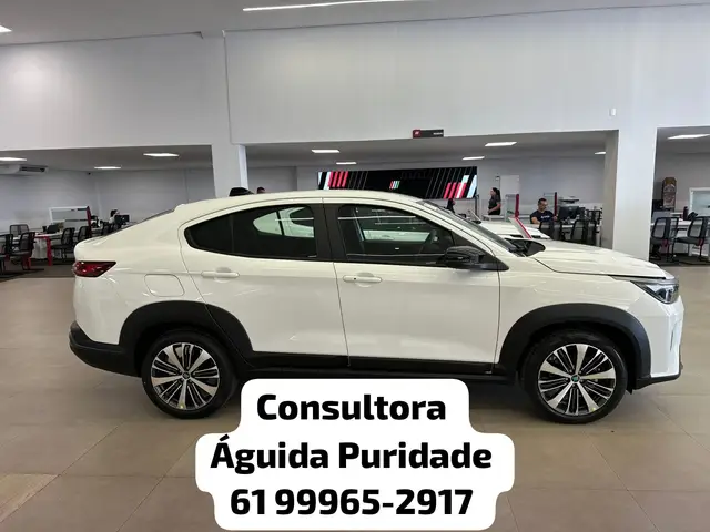 Carro Fiat Fastback 2026 Turbo 200