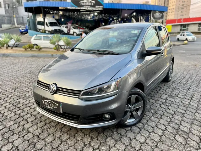 Carro Volkswagen Fox 2019 1.6 MSI Connect (Flex)