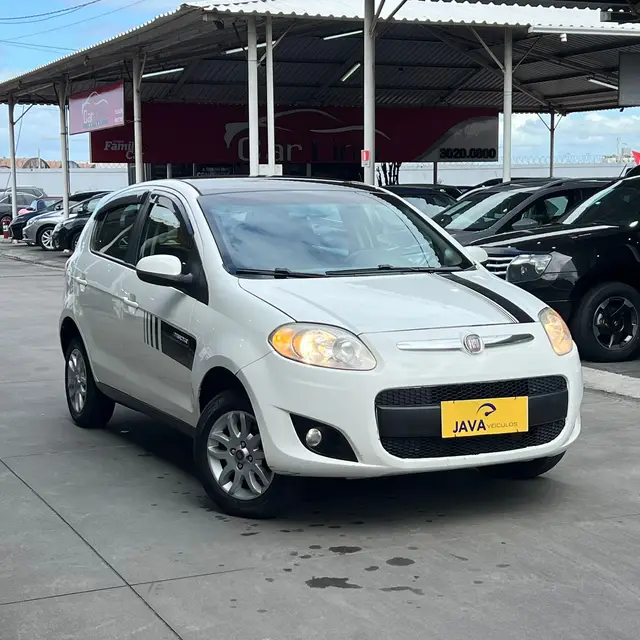 Carro Fiat Palio 2014 Attractive 1.0 Evo (Flex)
