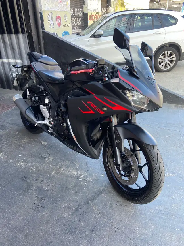 Moto Yamaha YZF R3 2018 (ABS)