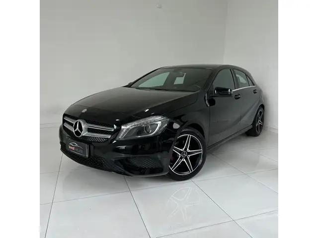 Carro Mercedes-Benz Classe A  2015 200 Urban 1.6 DCT Turbo