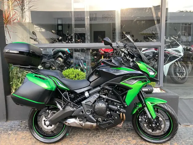 Moto Kawasaki Versys 2023 Tourer