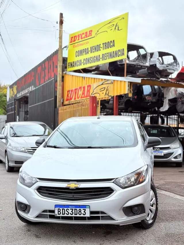 Carro Chevrolet Onix 2020 1.0 Joy SPE/4