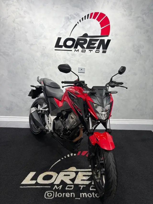 Moto Honda CB 300F Twister 2023 (ABS)