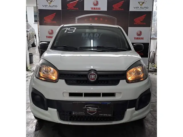 Carro Fiat Uno 2019 Attractive 1.0 8V (Flex) 4p