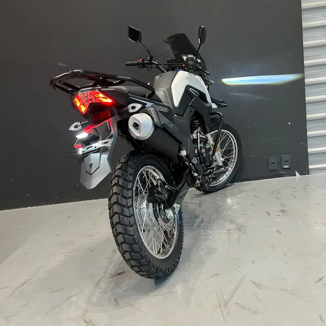 Moto Shineray SHI 175 2025 Carburada