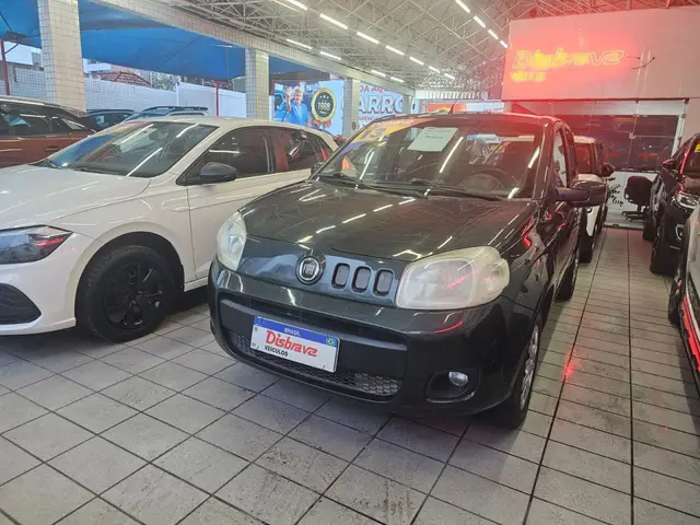 Carro Fiat Uno 2013 Vivace 1.0 8V (Flex) 4p