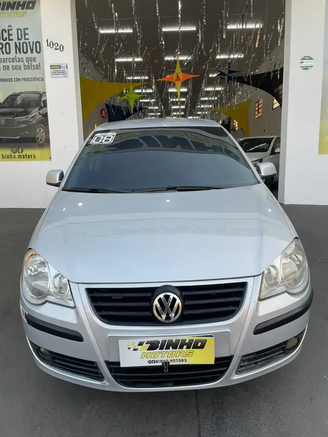 Carro Volkswagen Polo Sedan 2008 1.6 8V (Flex)