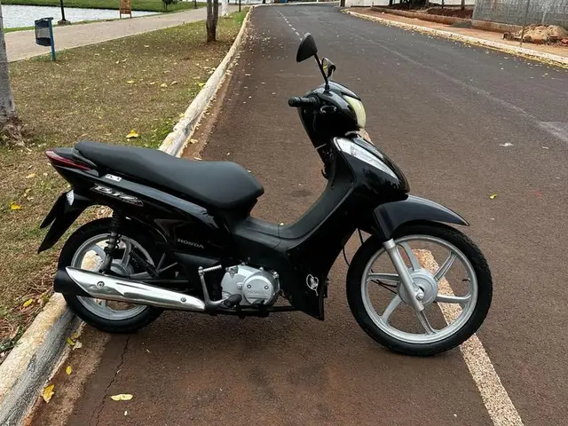 Moto Honda Biz 125 2011 ES