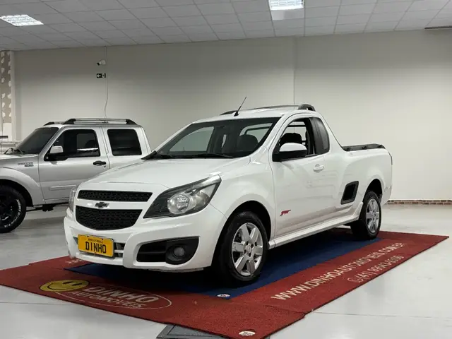 Carro Chevrolet Montana 2015 Sport 1.4 (Flex)