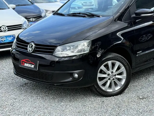 Carro Volkswagen Fox 2011 Prime 1.6 8V (Flex)