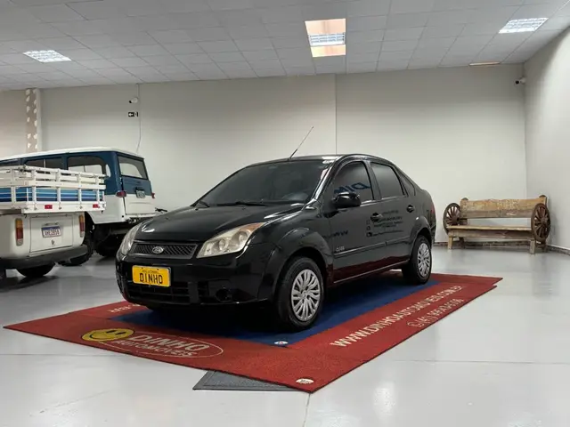 Carro Ford Fiesta Sedan 2009 Class 1.6 (Flex)