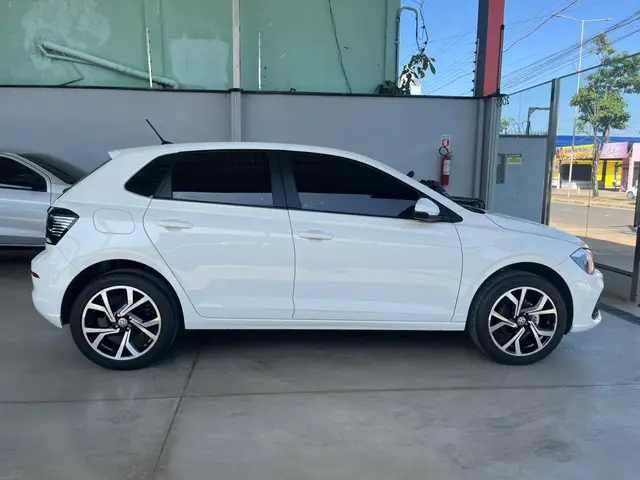 Carro Volkswagen Polo 2025 Track 1.0 Flex 12V 5p