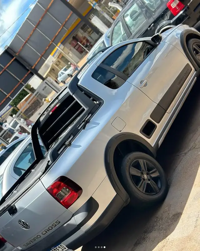 Carro Volkswagen Saveiro 2011 1.6 (Flex)