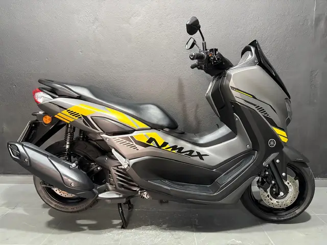 Moto Yamaha NMax 2023 Connected SE 160 ABS