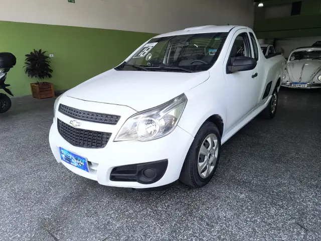 Carro Chevrolet Montana 2018 LS 1.4 (Flex)