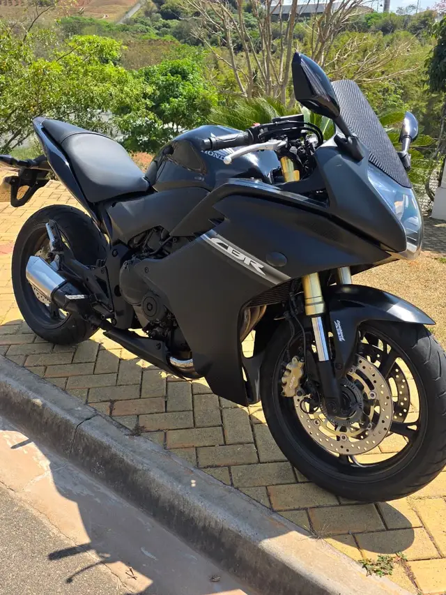 Moto Honda CBR 600 2012 F (Standard)