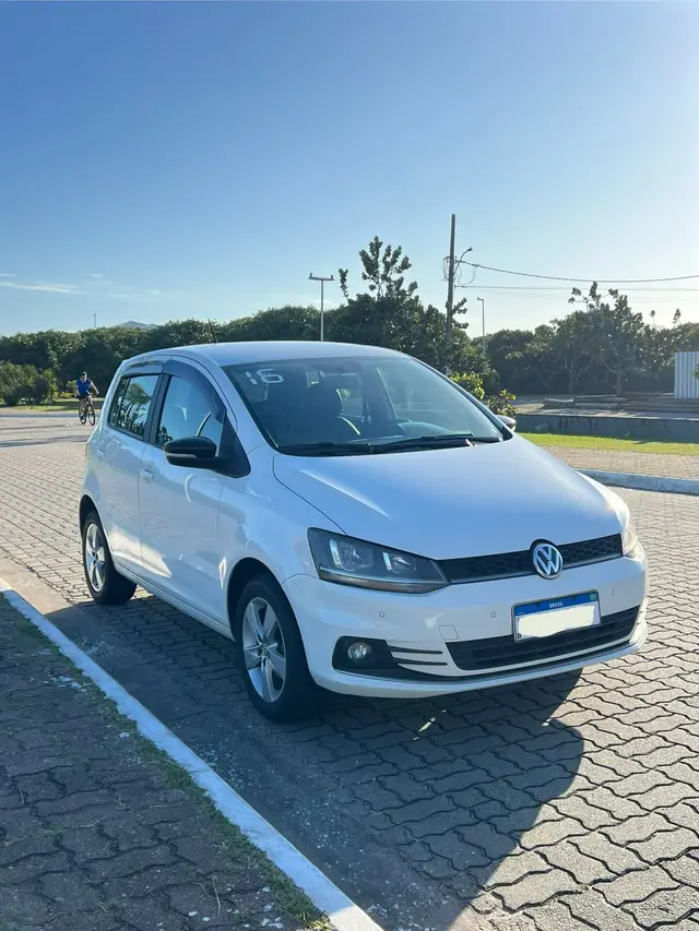 Carro Volkswagen Fox 2016 1.6 MSI Rock in Rio (Flex)