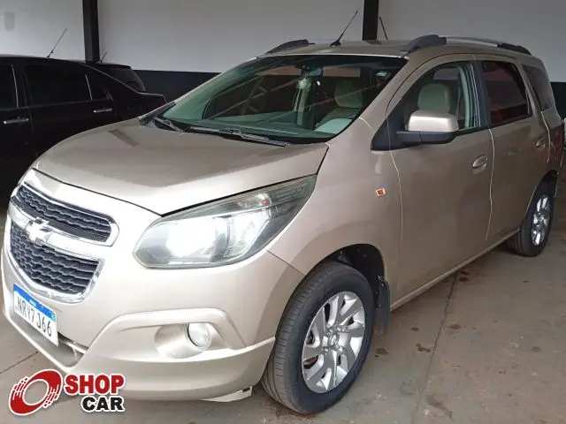 Carro Chevrolet Spin 2013 LTZ 7S 1.8 (Flex)