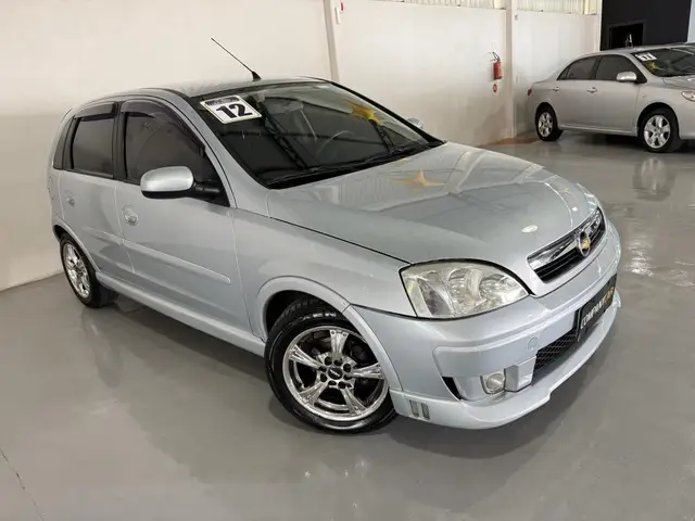 Carro Chevrolet Corsa Hatch 2012 Maxx 1.4 (Flex)