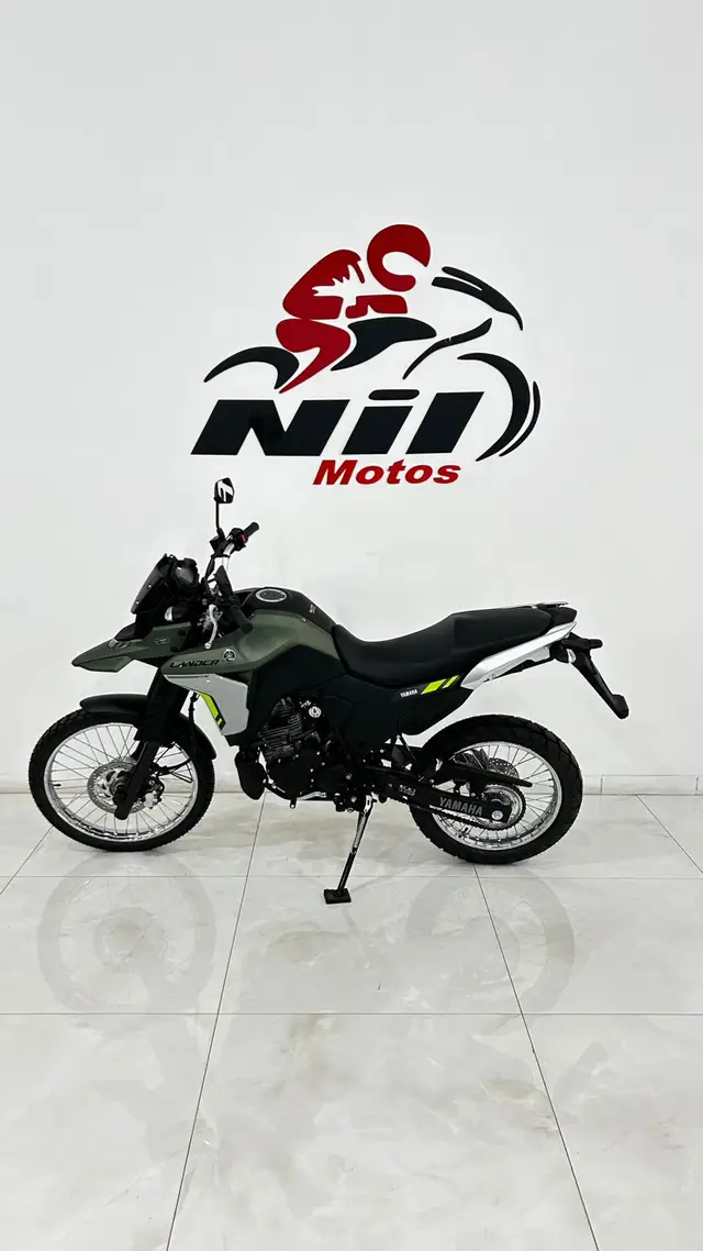 Moto Yamaha XTZ 250 Lander 2025 Connected