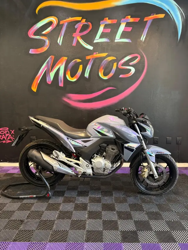 Moto Honda CB 250F Twister 2020 (ABS)