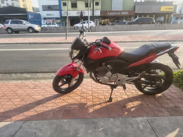 Moto Honda CB 300R 2012 Edição Especial