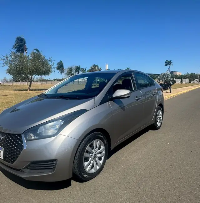 Carro Hyundai HB20 2019 1.6 Comfort Plus (Flex)