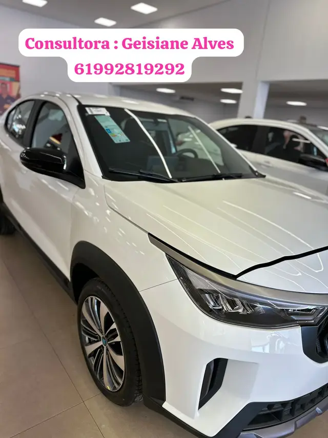 Carro Fiat Fastback 2026 Turbo 200