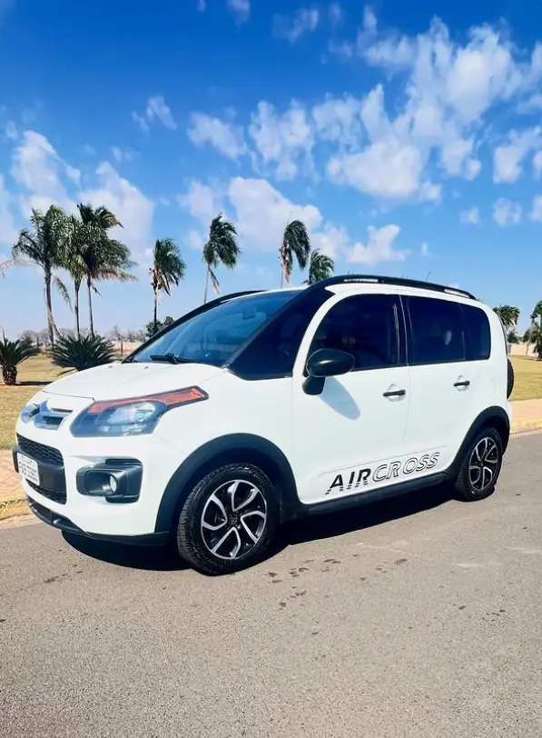 Carro Citroën Aircross 2015 Exclusive 1.6 16V (flex)