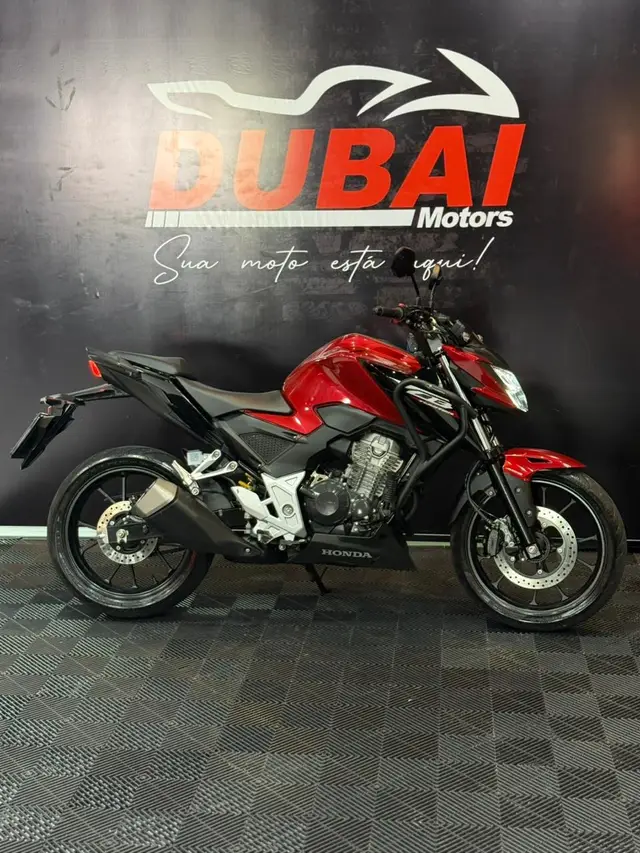 Moto Honda CB 300F Twister 2025 (ABS)