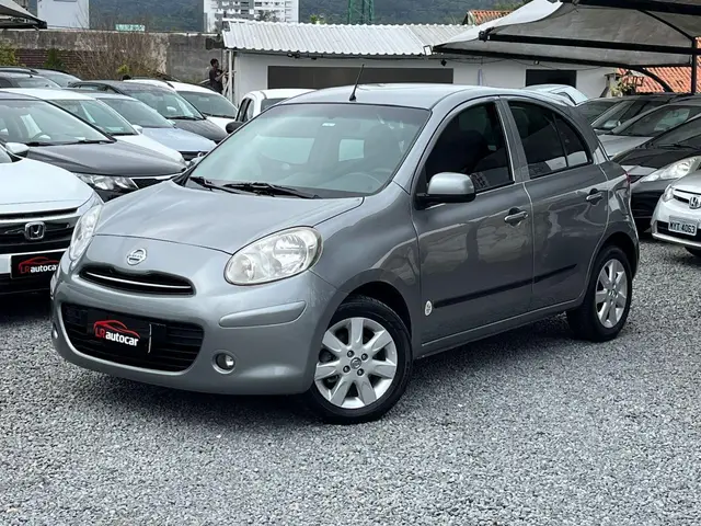 Carro Nissan March 2013 1.6 16V S (Flex)