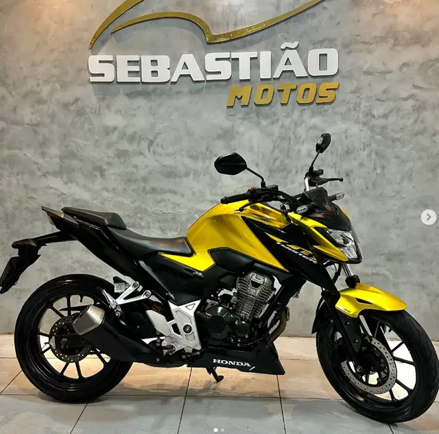 Moto Honda CB 300F Twister 2025 (CBS)
