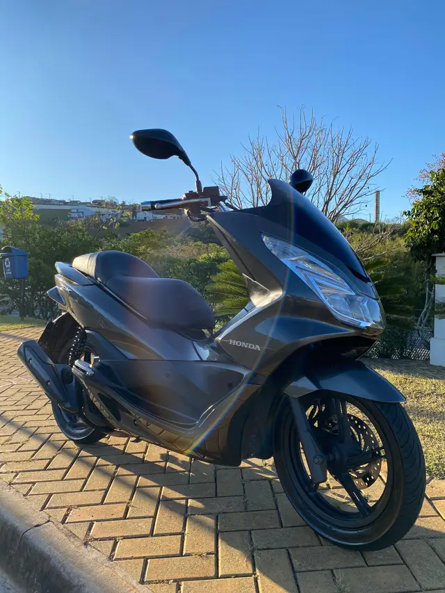 Moto Honda PCX 150 2016 DLX